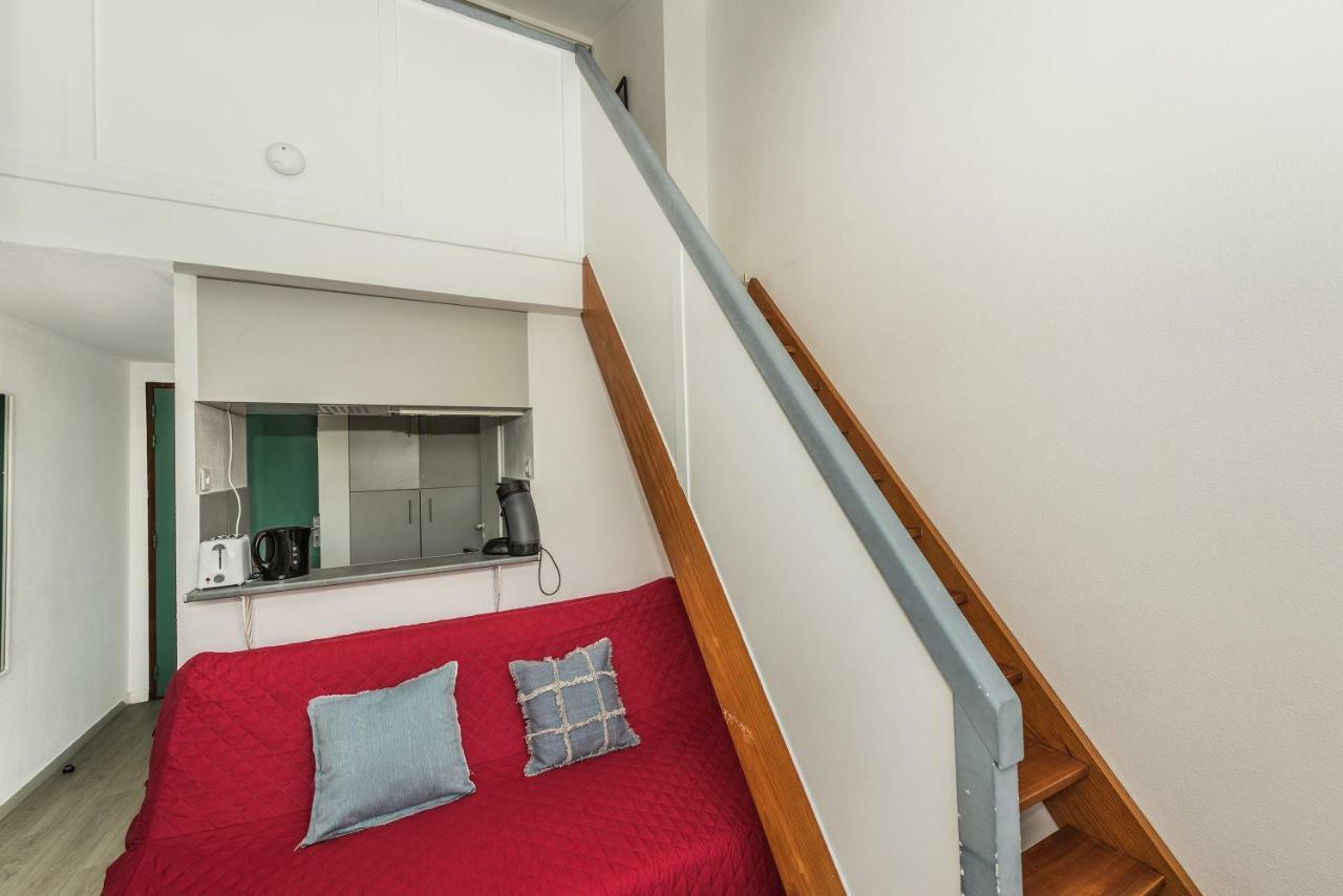 James Cook - Fairytale Factory Apartamento Bussy-Saint-Georges Exterior foto